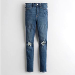 {Holister} Ripped Medium Wash Ultra High Rise Jegging Jeans | 1 Short
